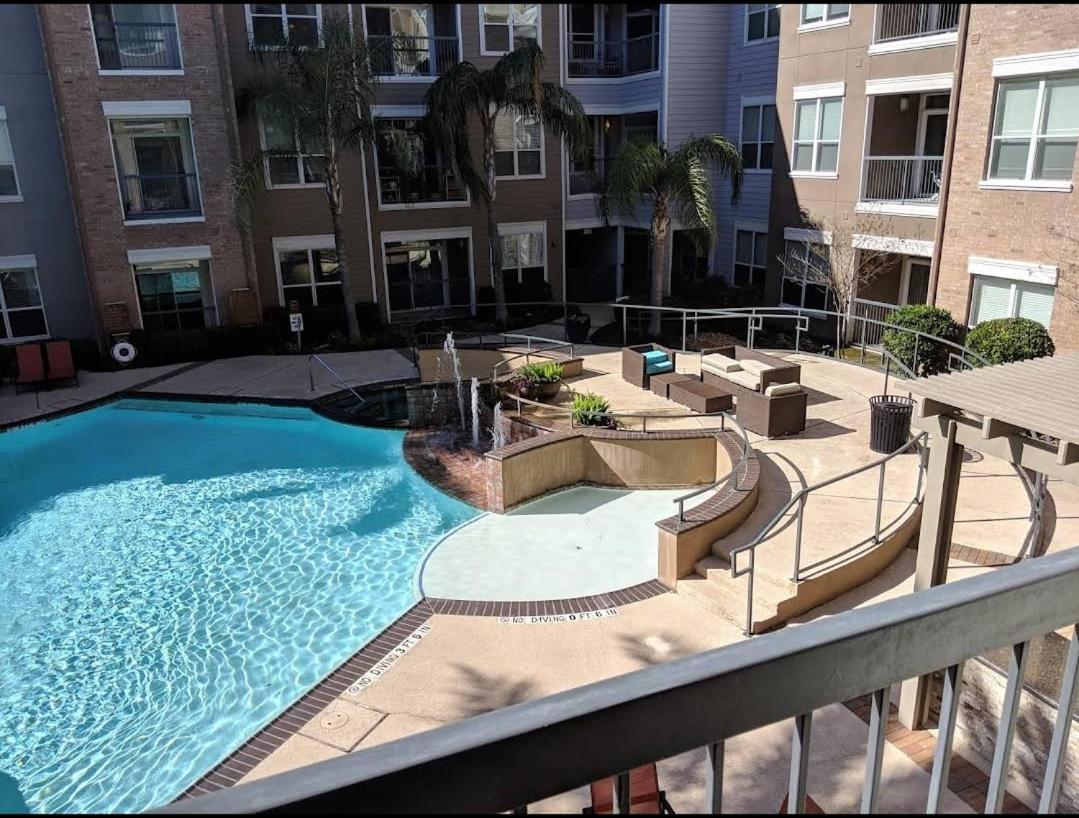Welcome To The Suite Spot Luxury 1Bedroom Mid-Rise In Suger Land Houston Extérieur photo